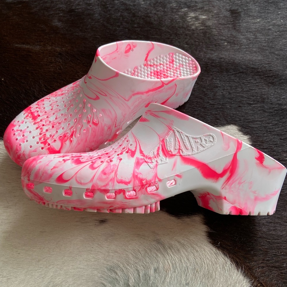 Calzuro Bihos tie-dye clog!!